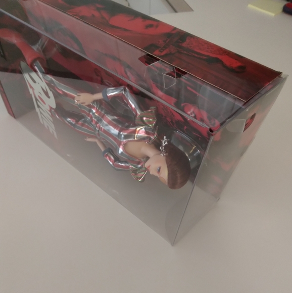 Barbie Ziggy Stardust Gold Label Limited Collector's 2019 David Bowie - Picture 10 of 16